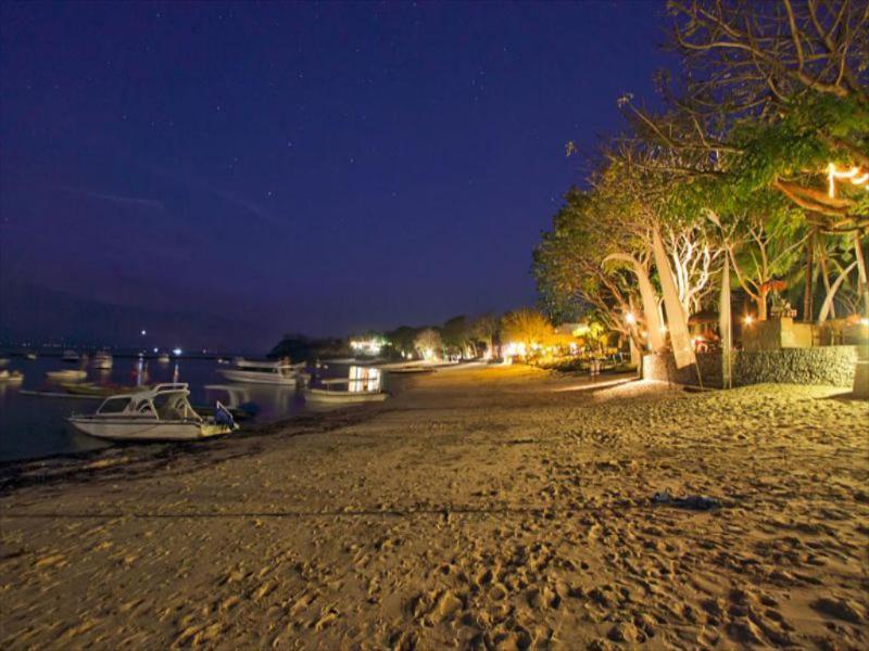 Dinatah Lembongan Villas Екстер'єр фото